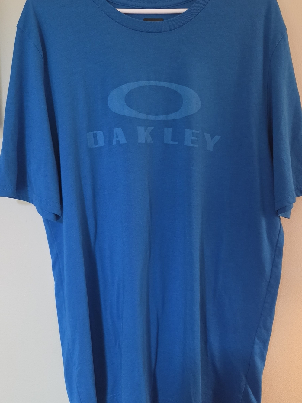 Oakley Men’s Blue Logo Performance Hydrolix Short Sleeve Tee 2XL
